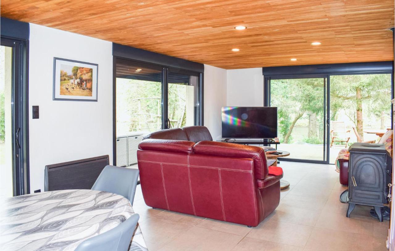Beautiful Home In Pradines With Kitchen ภายนอก รูปภาพ